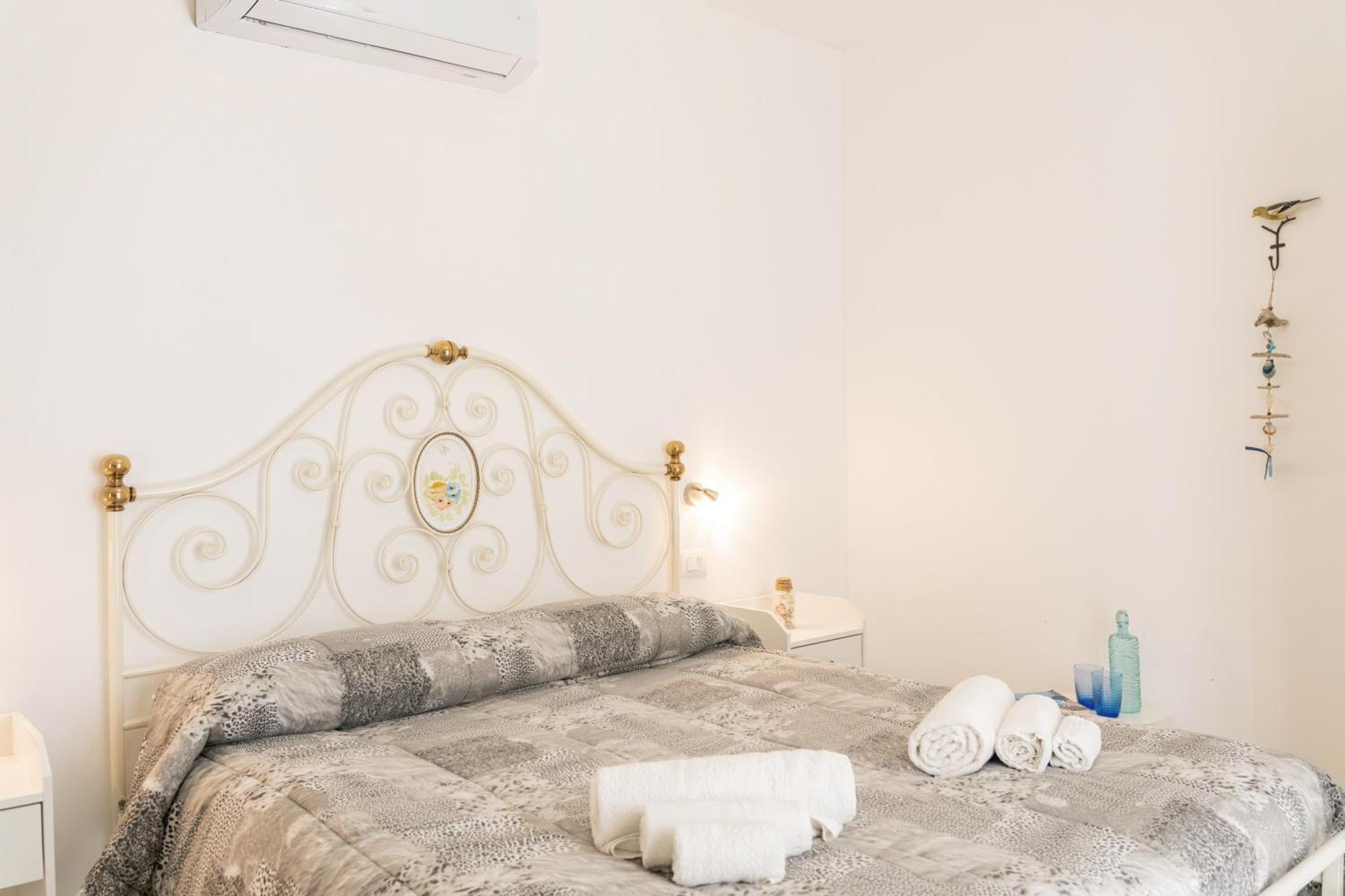 Апартаменти Residenza Del Barone Luxury House - Pula, Sardegna Екстер'єр фото