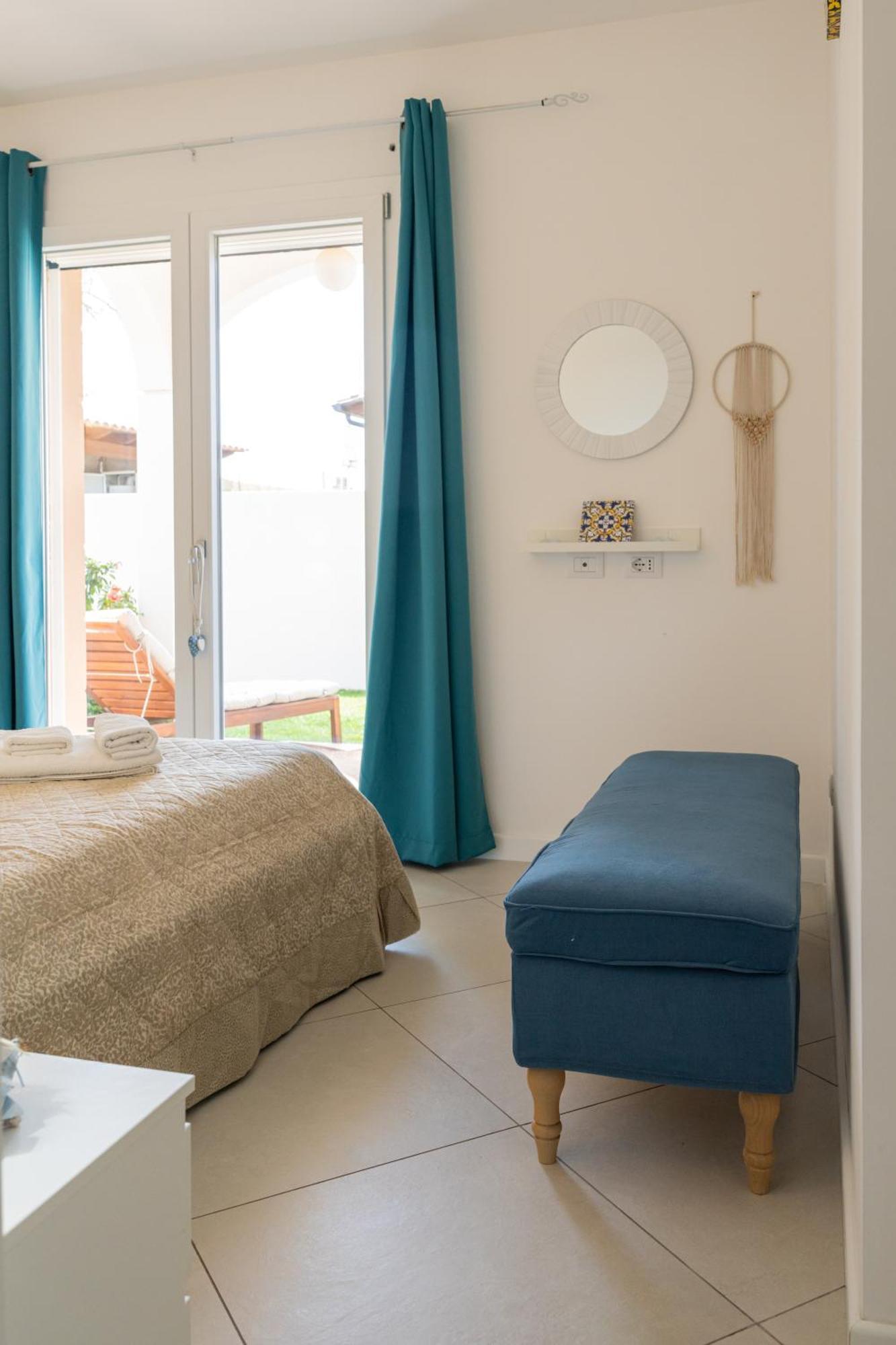 Апартаменти Residenza Del Barone Luxury House - Pula, Sardegna Екстер'єр фото
