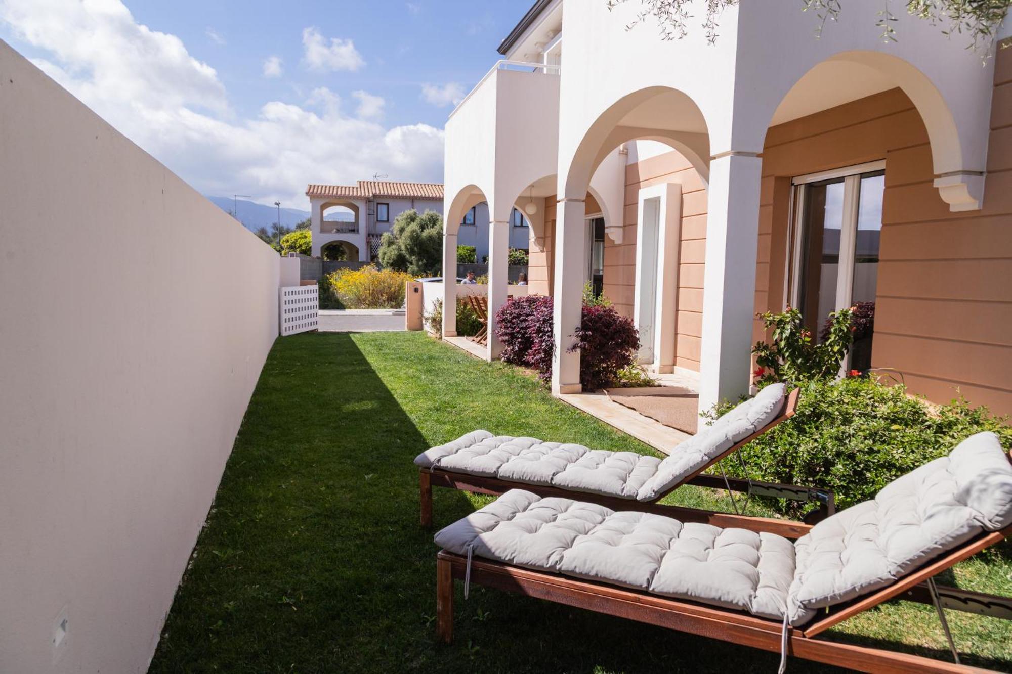 Апартаменти Residenza Del Barone Luxury House - Pula, Sardegna Екстер'єр фото